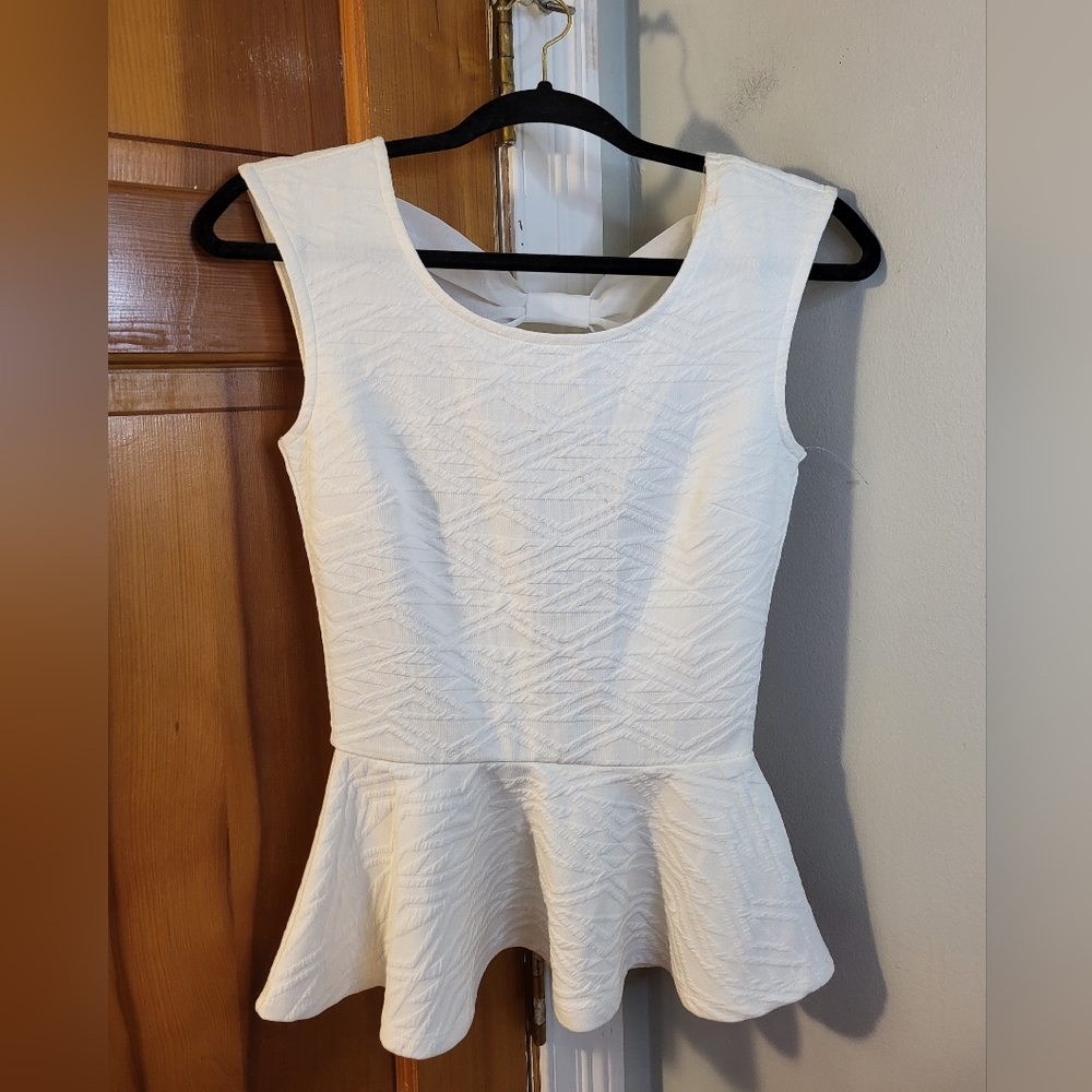 Body Central Women's Skirted Backless Top